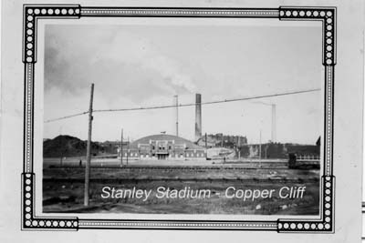 Stanley_Stadium_2.jpg
