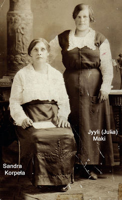 19_Sandra_Korpela_on_Left___Julia_Maki_Right.jpg